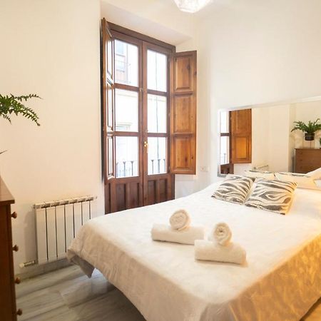 Bonito Y Acogedor Apartamento Pleno Centro Junto Catedral 그라나다 외부 사진